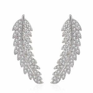 ⭐NWT Silver Leaf Vine Diamond Studs